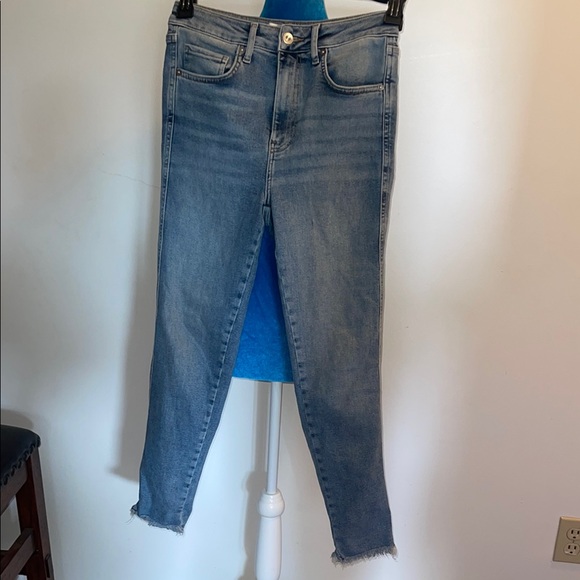 We The Free Denim Cropped Jeans - Picture 1 of 4